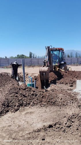 Instalación De Fosas Sépticas Y Planta De Tratamiento