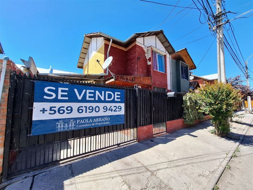 Casa En Venta De 3 Dorm. En Rancagua