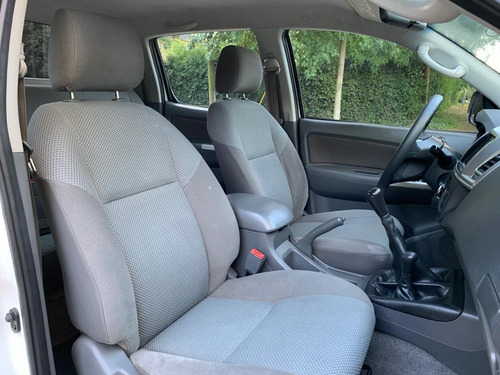 Toyota Hilux 3.0 Cd Srv I 171cv 4x4 2012