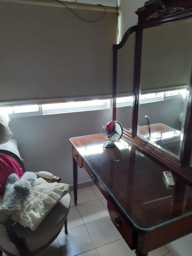 Casa Venta 2 Dormitoris 1 Baño, Patio Con Parrilla Y Cochera - Terreno 280 Mts 2 - Ringuelet