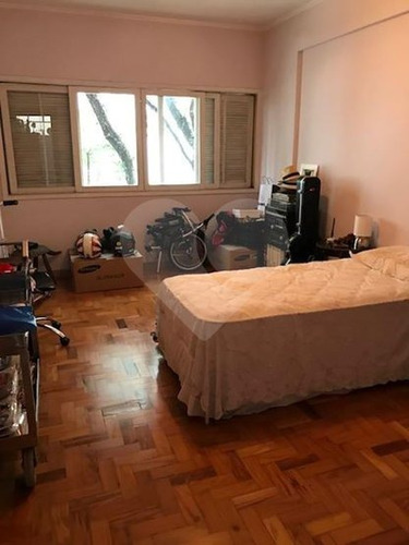 Excelente Localização - 3 Dormitórios - 1 Vaga - 345-im214220