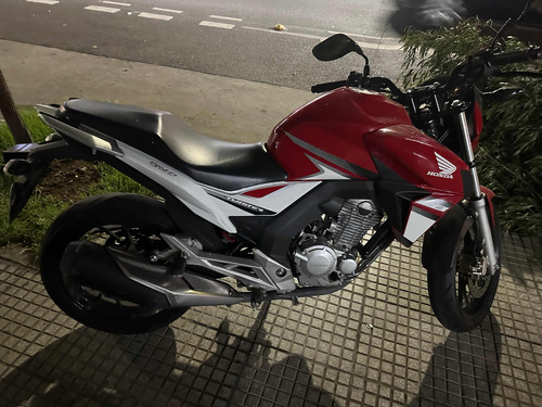 Imagen 2 de 5 de Honda Twister