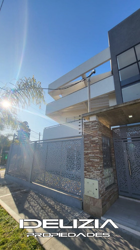 Imagen 3 de 14 de Venta De Departamento En Castelar Norte