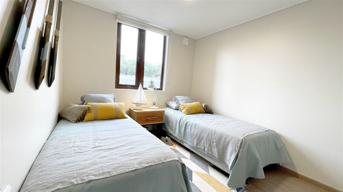 Duplex En Venta De 3 Dorm. En Alto Reloncaví Norte