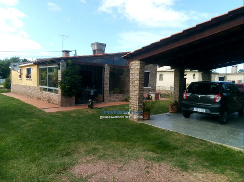 Venta Casa 2 Dormitorios En Salinas Con Gran Terreno