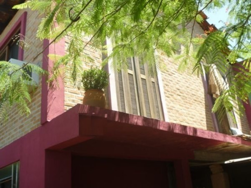 Casa Em Tristeza Com 3 Dormitórios - Mi13424