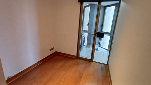 Amoblado / 2 Dorm + Escritorio + Servicios /metro Alcántara
