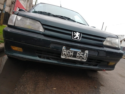 Imagen 13 de 15 de Peugeot 306 1.8 Sr 1997