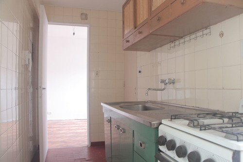 Imagen 5 de 22 de Venta Departamento 2 Ambientes Almagro Luminoso!