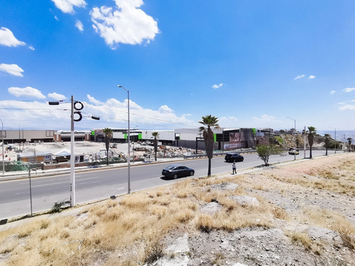 Imagen 4 de 14 de Lotes Comerciales En Venta Sobre Av. Boulevard De La Naciòn, Querétaro.