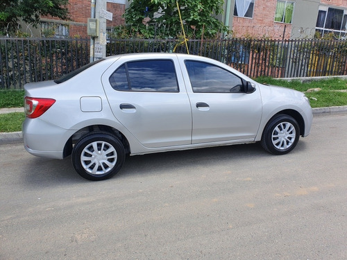 Renault Logan 2021 1.6 Authentique