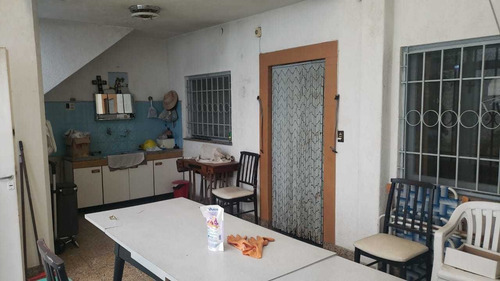Imagen 10 de 14 de Venta De Casas 3 Ambientes Tipo Ph Al Frente En Caseros