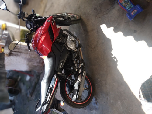 Imagem 2 de 2 de Yahama Fazer 150 Fazer 2014