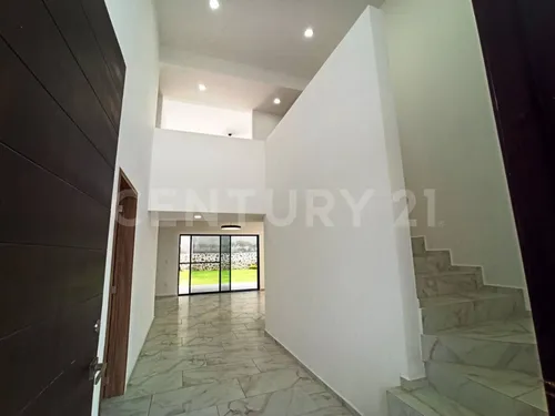 Casa En Venta, Nueva, Lomas De Cocoyoc, Con Alberca Y Jardín, Morelos
