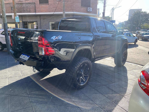 Imagen 4 de 9 de Toyota Hilux 2019 2.8 Cd Srx 177cv 4x4 At