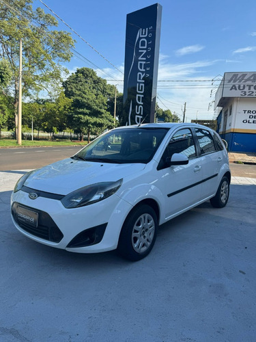 Ford Fiesta 1.0 ROCAM HATCH 8V FLEX 4P MANUAL