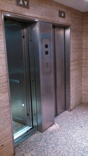 Imagen 2 de 9 de Oficina En Alquiler - 285 M2 - Retiro