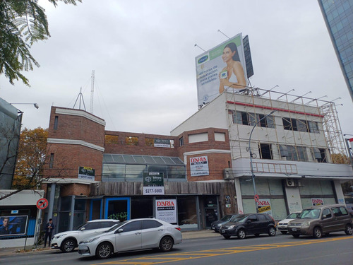 Local En Venta Sobre Avenida Libertador Vicente López
