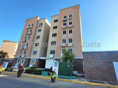 Estefani Salon Vende Hermoso Apartamento En Ciudad Roca-lara-25-14104