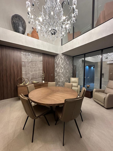 Departamento En Renta En Santa María En Monterrey