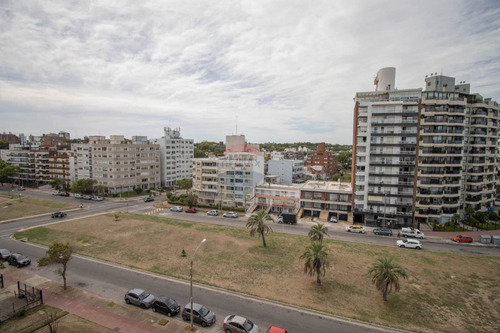 Imagen 20 de 30 de Venta Apartamento 3 Dorm. Malvin Con Vista Al Mar