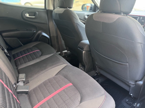 Fiat Toro Freedom 1.8 AT6 4x2 (Flex)