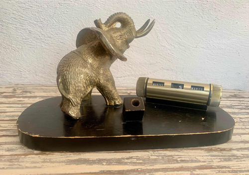 Vintage Porta Pluma Con Figura Elefante