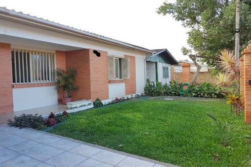 Imagem 2 de 27 de Casa À Venda Em Capão Da Canoa - Ca00723 - 32300576
