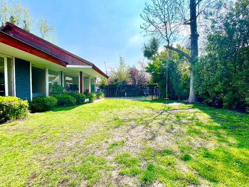 Gran Terreno I Barrio Residencial I L. Pasteur I A. Francesa