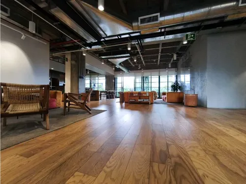Oficina Amoblada Arriendo De 1.306m2 En Medellín Poblado
