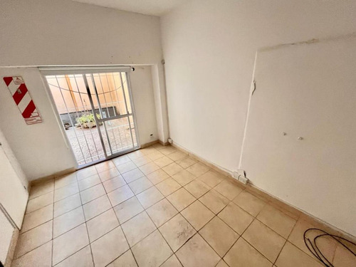 Local- America 4500-villa Ballester