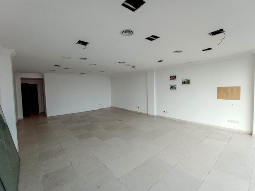 Imagen 6 de 23 de Oficinas Premium De 70 - M2 En Florida Oeste, Próximo A Panamericana - Cercana A Capital