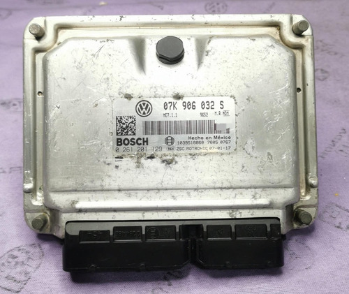 Computadora Jetta Bora 2006-2007-2008 2.5l 07k906032s Libre (Usado)