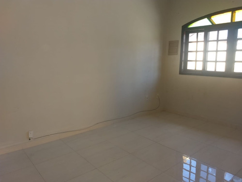 Imagem 11 de 14 de Casa A Venda Em Peruibe