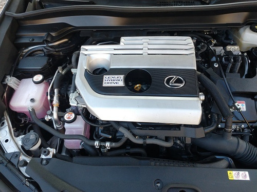 Imagem 4 de 12 de Lexus Ux250 Dyn 2.0 Hybrid Aut