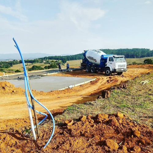 Imagem 2 de 14 de 1 - Entrega Chácara Em 180 Dias Pronta Na Chave 2km Da Dutra