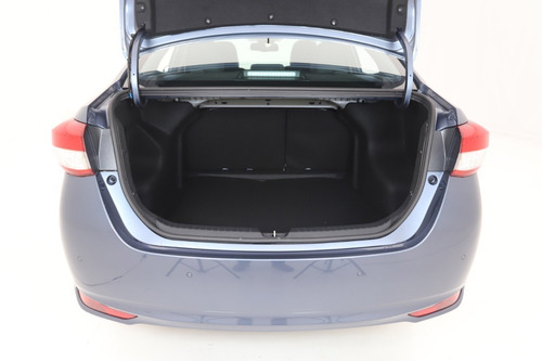 Imagen 8 de 25 de Toyota Yaris 1.5 Xls Pack Cvt Sedan 4p 0km 2023