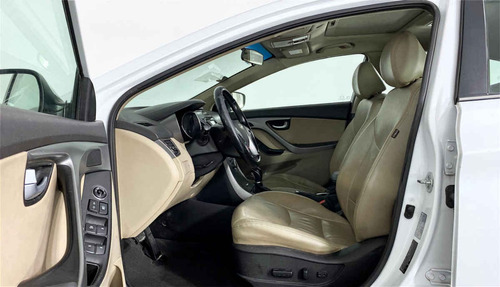 Imagen 9 de 15 de 110052 - Hyundai Elantra 2015 Con Garantía