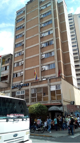 Hotel Restaurat Edificio 1.500 Mt2  La Candelaria 30 Hab 10 P/e