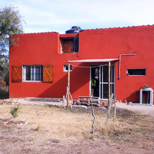 Casa En Cortaderas Sobre Lote De 1000m2 2 Dormitorios
