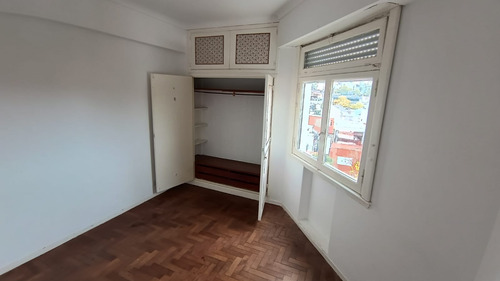 3 Ambiente Al Frente Con Balcon - Boedo