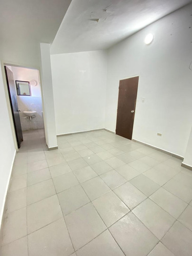 Se Vende Cómodo Townhouse De 100 Mts2, Conj. Res. Los Tamarindos, San Diego
