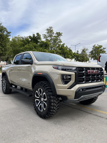GMC Canyon 2.7 At4