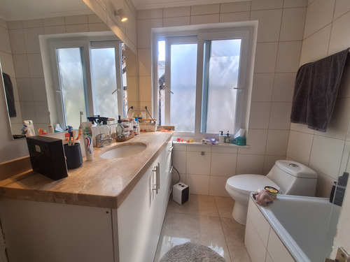 Arriendo Casa 2 Pisos 3d Servicios F De Aguirre Vitacura