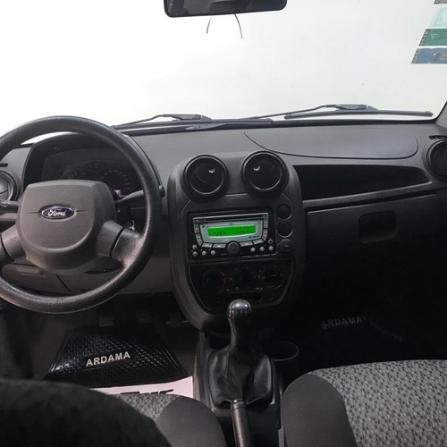 Imagen 7 de 8 de Ford Ka 1.6 Fly Viral 95cv
