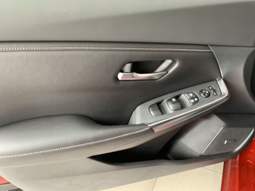 Imagen 12 de 15 de Nissan Sentra 2020 2.0 Exclusive At