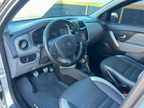 Renault Logan 1.6 EXPRESSION 8V FLEX 4P MANUAL