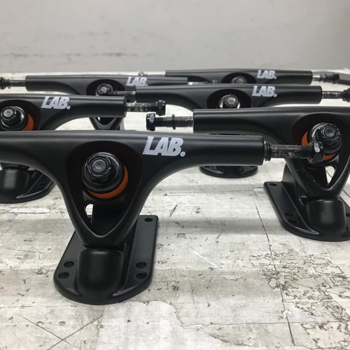 Imagen 3 de 4 de Set De Trucks De Longboard Lab 180mm Full Black (importado)