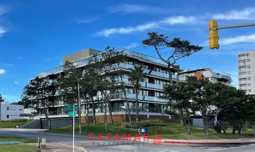 Departamento Un Dormitorio Un Baño Garaje Playa Mansa Punta Del Este