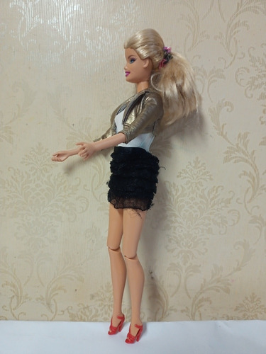 Boneca Barbie Articulada Usada (Usado)